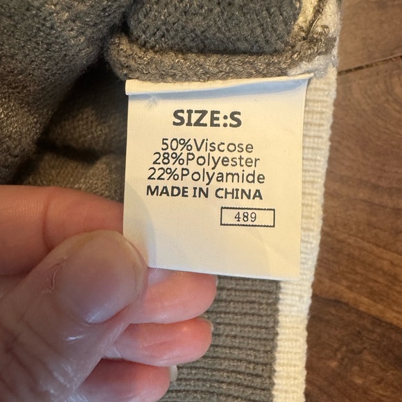 Women's Cardigan Trio in Navy, Olive Green and Black Chevron - Picture 7 of 10